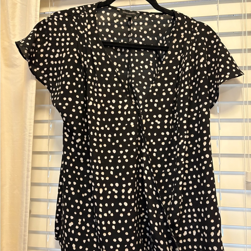 Banana Republic Black and White Polka Dot Women's Top